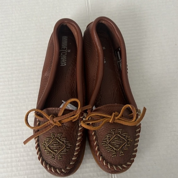 Minnetonka‎ Womens Deerskin Beaded Moc Sz 6 > - Picture 2 of 6